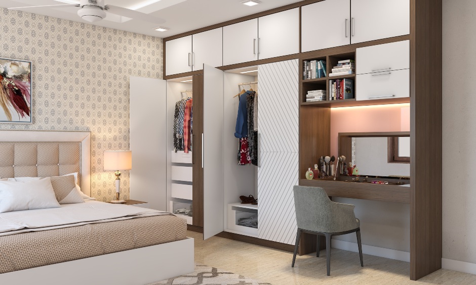 four-door-wardrobe-with-combination-of-glass-front-and-handleless-drawers